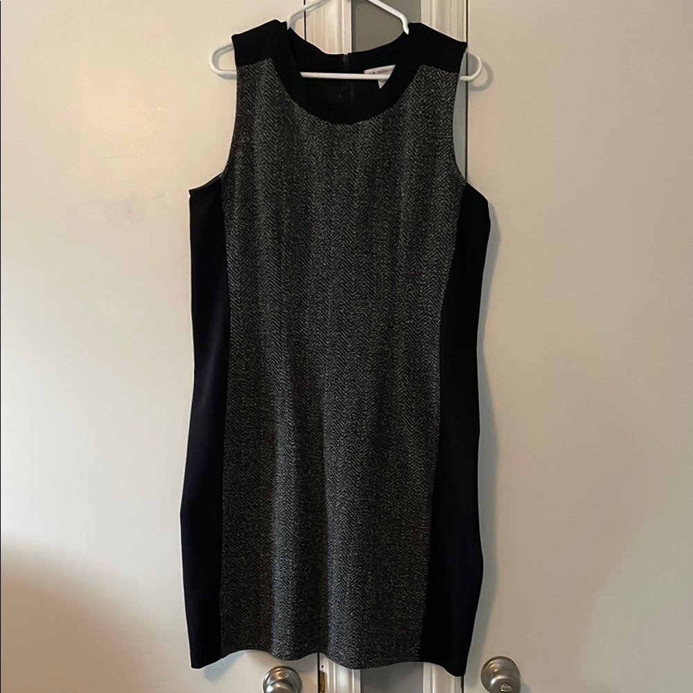 Elegant Black and Gray Sleeveless Dress